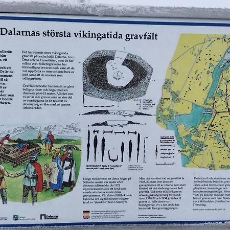 Idyllisk Nybyggd Stuga Pa Solleroen. Exteriér fotografie